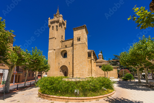 View of the San Salvador Fortress Church in Ejea de los Caballeros, Zaragoza, Spain © SerFF79