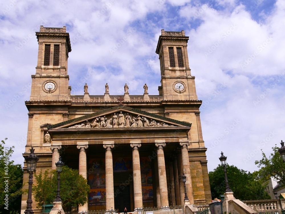 Eglise catholique Saint Vincent de Paul dans le 10e arrondissement de Paris France Europe