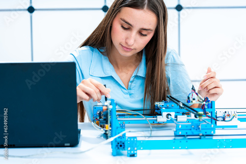 Wallpaper Mural CNC Training and Certification Programs Torontodigital.ca