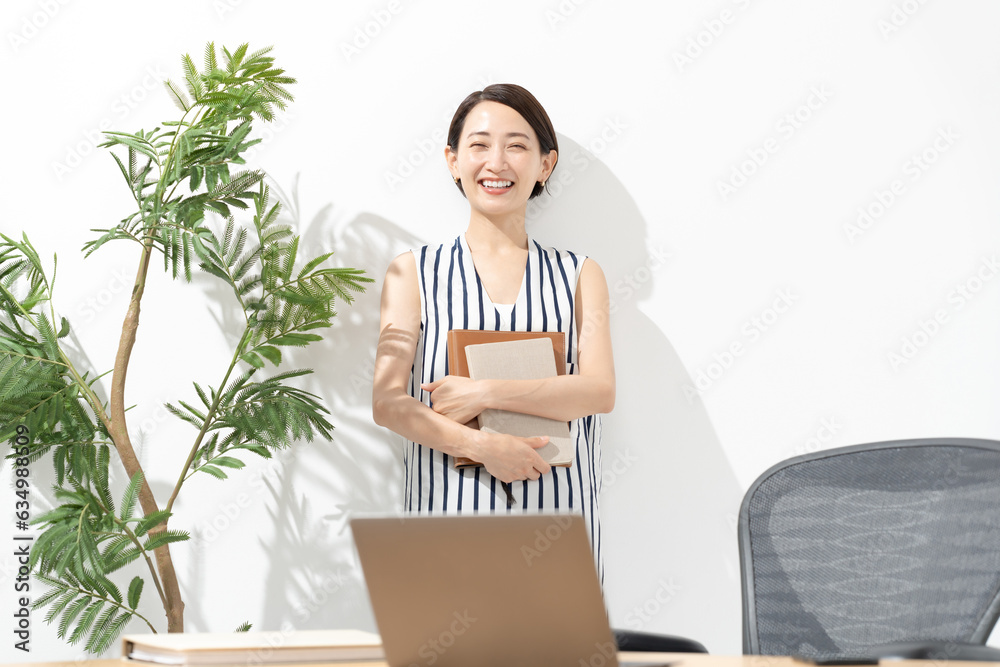ビジネスイメージ 女性ポートレート ビジネスイメージ 女性ポートレート