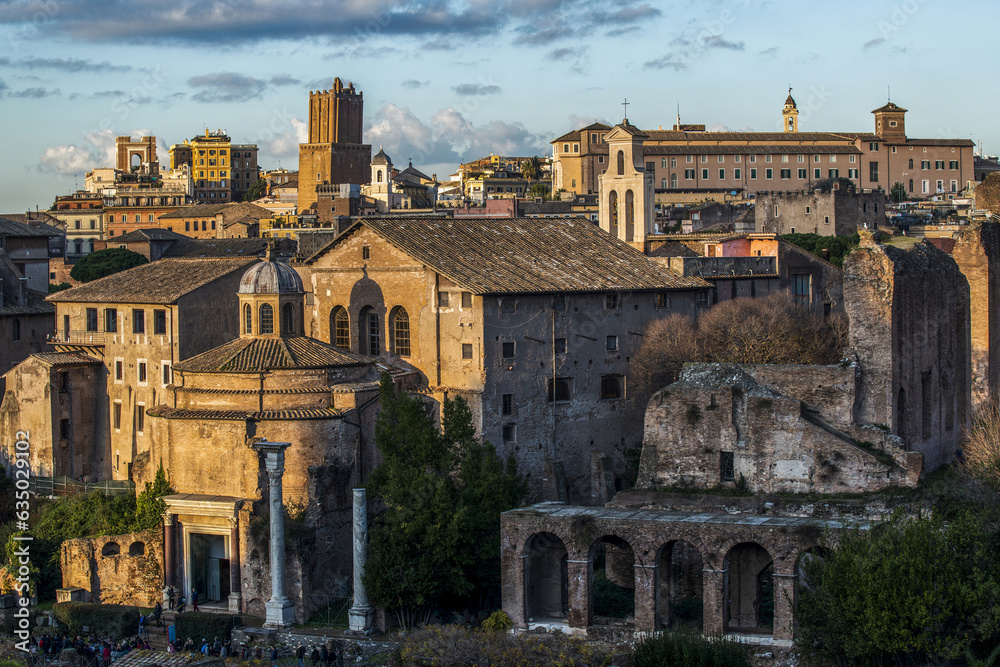 Les ruines du Forum Romain à Rome