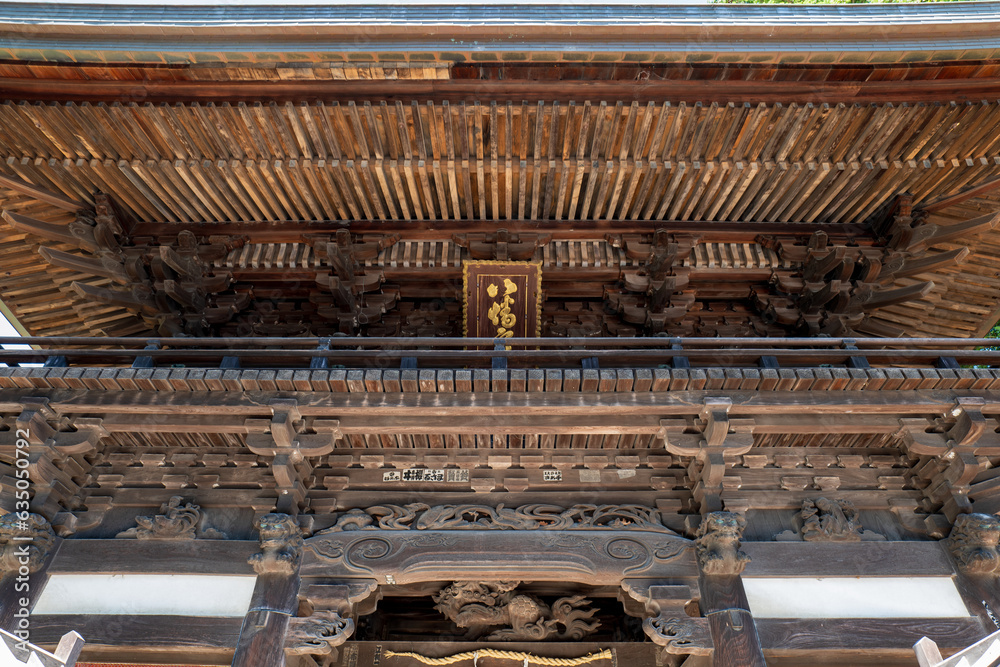 Obraz premium 夏の日牟禮八幡宮 近江八幡市 滋賀県