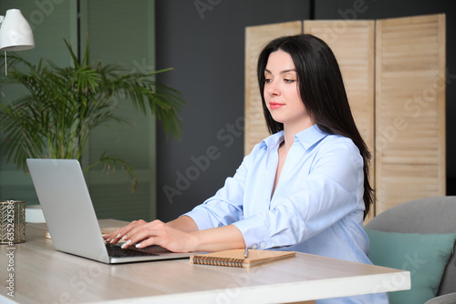 Beautiful woman having job ...