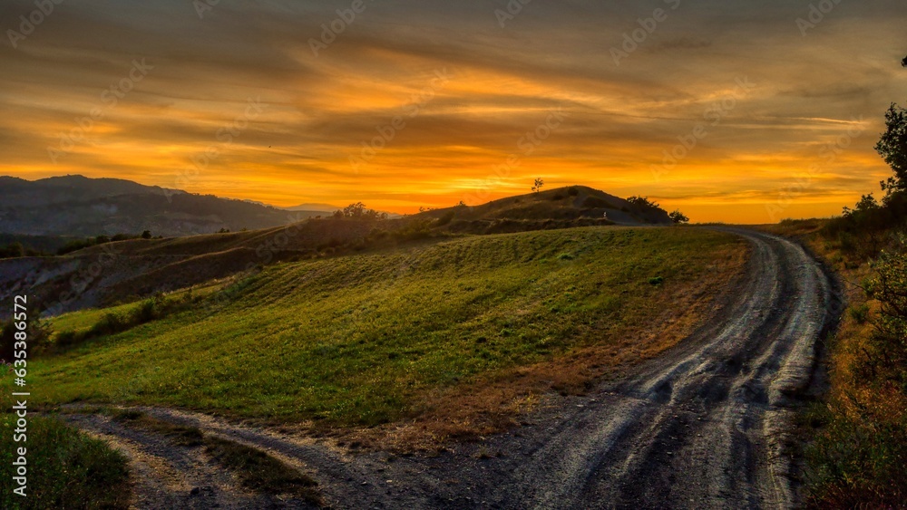 Naklejka premium paesaggio collinare, colline italiane