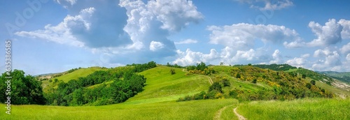 paesaggio collinare, colline italiane