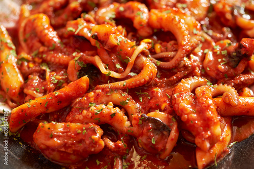 Stir fried spicy vegetable octopus 