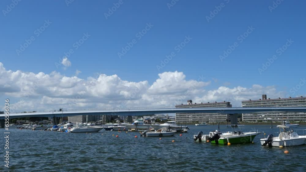 金沢八景の風景　平潟湾