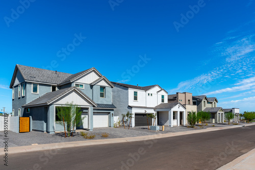 Newly built single-family homes in Arizona await buyers. © Gregory E. Clifford
