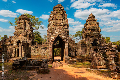 Ancient Architecture in Angkor   Siem reap Cambodia  was inscribed on the UNESCO World Heritage List in 1992.