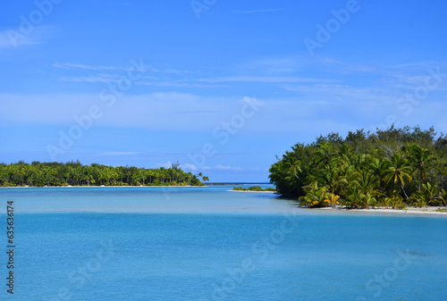 Bora Bora Lagoon | Beautiful blue water | French Polynesia