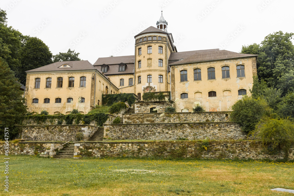Neues Schloss Hainewalde
