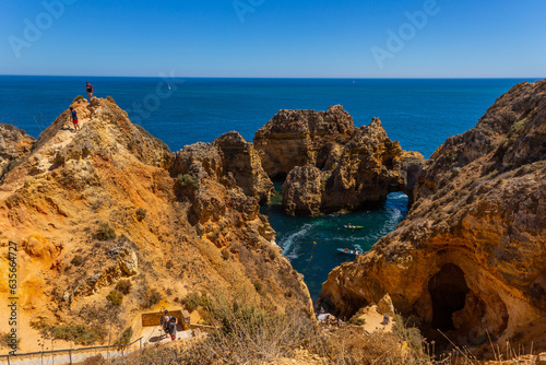 Tourists visiting Ponta da Piedade