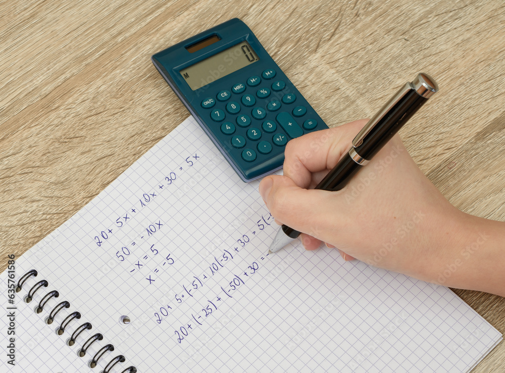 Rozwiązywać zadanie matematyczne praca domowa że szkoły Rozwiązywać zadanie matematyczne praca domowa że szkoły