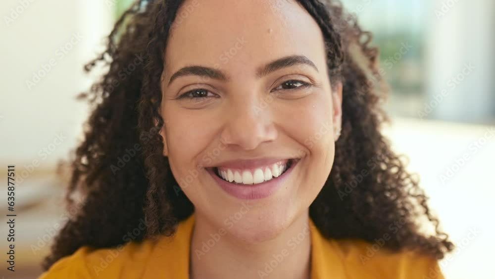 Female student or freelancer. Close-up video portrait of lovely hispanic or brazilian curly haired woman, looking at camera with charming cute toothy smile, posing in casual stylish wear outdoors Female student or freelancer. Close-up video portrait of lovely hispanic or brazilian curly haired woman, looking at camera with charming cute toothy smile, posing in casual stylish wear outdoors