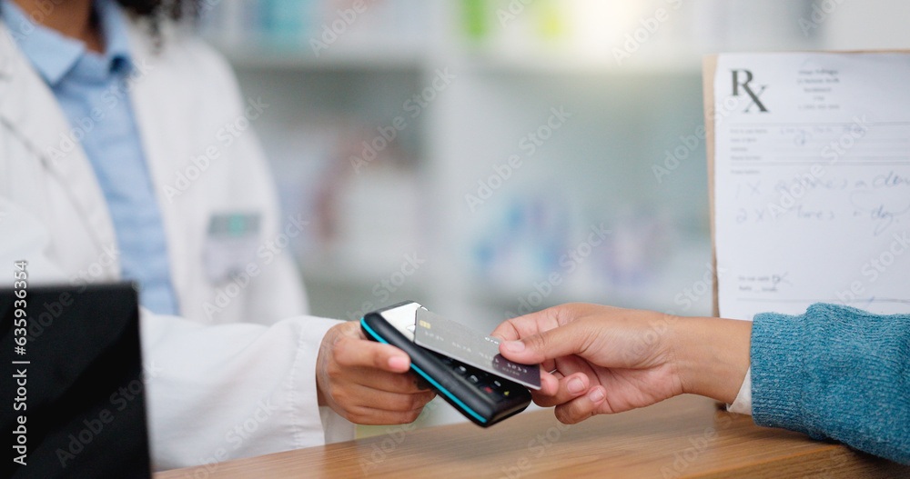 © Felix/peopleimages.com - Closeup customer hands using ebanking credit card to pay on contactless nfc machine to collect prescription medication from pharmacist. Man tapping or scanning electronic device for pharmacy medicine © Felix/peopleimages.com - Closeup customer hands using ebanking credit card to pay on contactless nfc machine to collect prescription medication from pharmacist. Man tapping or scanning electronic device for pharmacy medicine