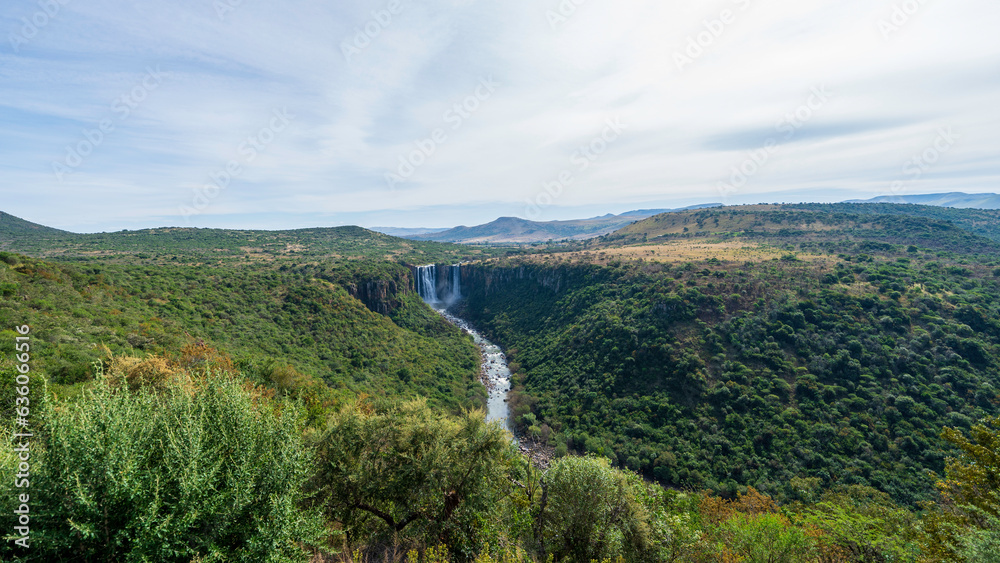 Zulu Falls on Mooi river, Kwazulu-Natal, South Africa	