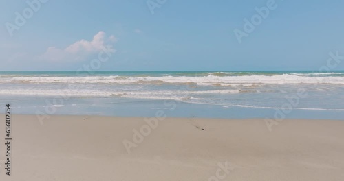 Vista hacia el mar de la playa la  bocana en Huatulco. Travel right. Video 4k. Concepto turismo y viajes photo