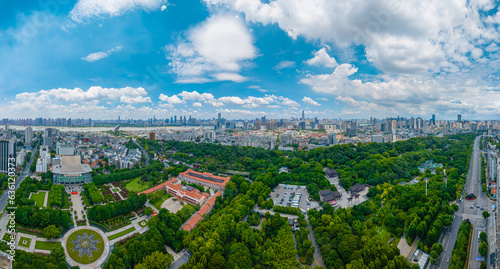 Wuhan City landmark and Skyline Landscapes 