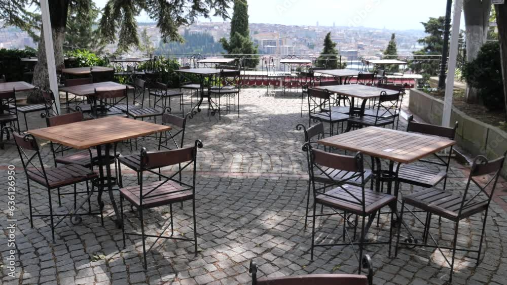 Caffee restaurant interior empty table