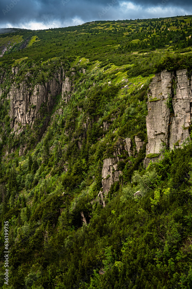 Labský důl, Pančavský vodopád, Krkonoše, Giant Mountains, Riesengebirge, Karkonosze, Dolina Łaby rozległa panorama, wodospad panczawski Labský důl, Pančavský vodopád, Krkonoše, Giant Mountains, Riesengebirge, Karkonosze, Dolina Łaby rozległa panorama, wodospad panczawski