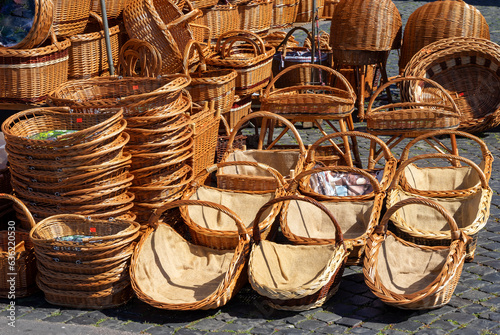 baskets for sale at market