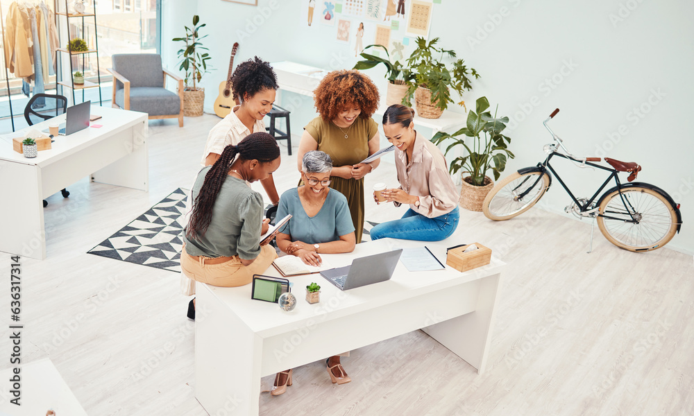 Obraz premium Top, teamwork or women with laptop for fashion design, planning or draft online for clothing line. Smile, mentor or mature designer speaking, training or talking to people for advice in internship