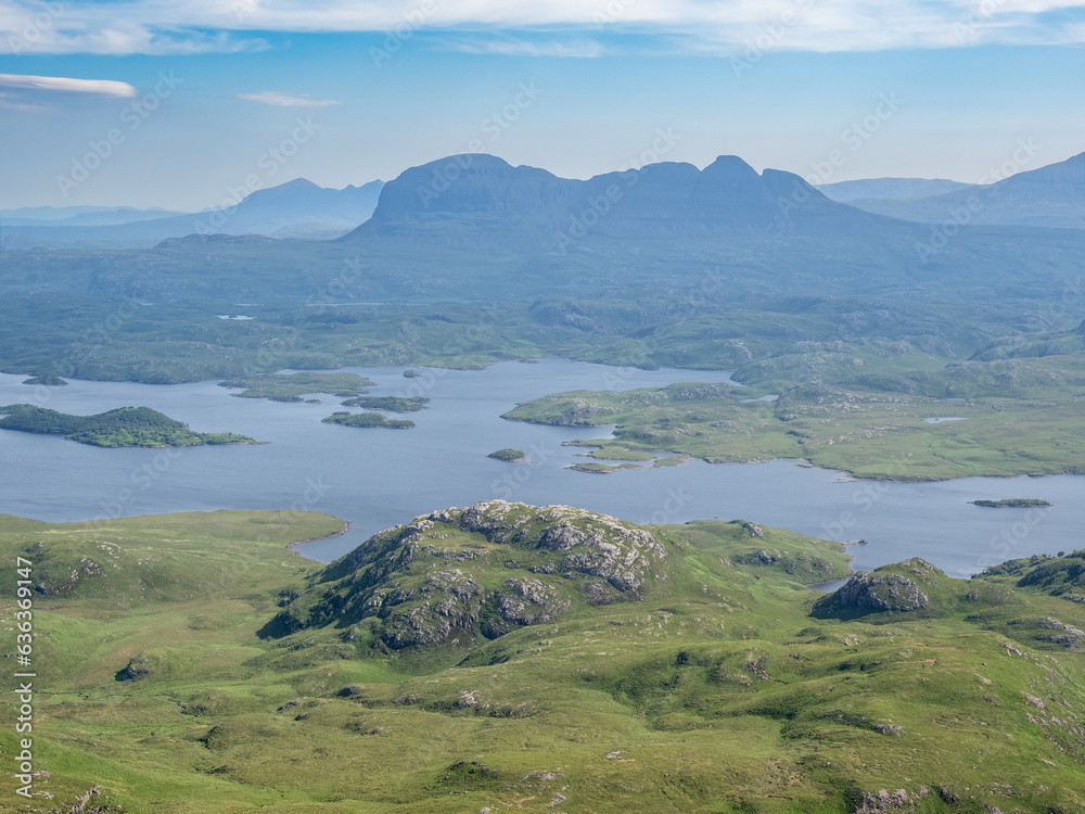 Obraz premium Views of Suilven peak from Stac Pollaidh, Scotland