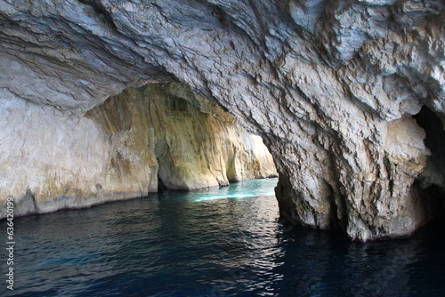 Papanikolis Cave, Syvota, Grèce photo