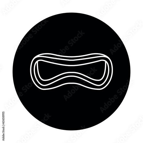 Rope cat scratcher black line icon.