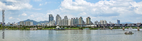 서울 한강의 모습