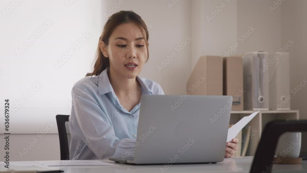 Bad Gen Z boss video call work argue point face stress yelling anger hate speech. Asia people woman fight on laptop videocall upset mad bossy. Online job issue mental health illness burnout at office. Bad Gen Z boss video call work argue point face stress yelling anger hate speech. Asia people woman fight on laptop videocall upset mad bossy. Online job issue mental health illness burnout at office.