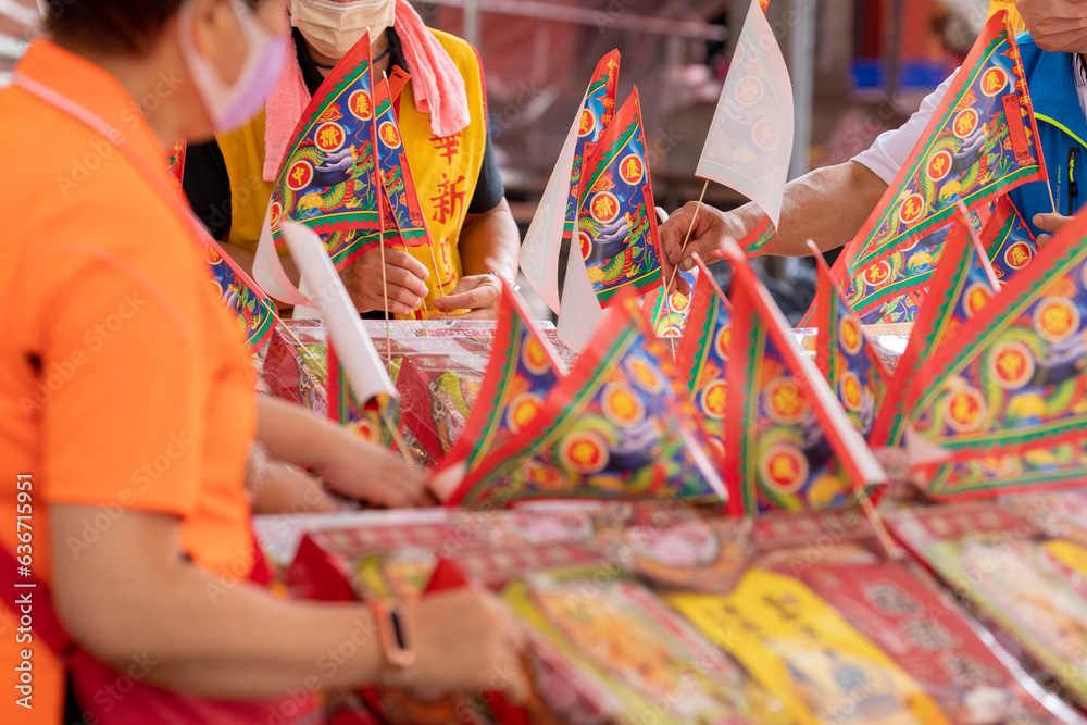 Chinese Ghost Festival, Zhongyuan Purdue, rich, sacrificial offerings, people, big pig. Chinese Ghost Festival, Zhongyuan Purdue, rich, sacrificial offerings, people, big pig.