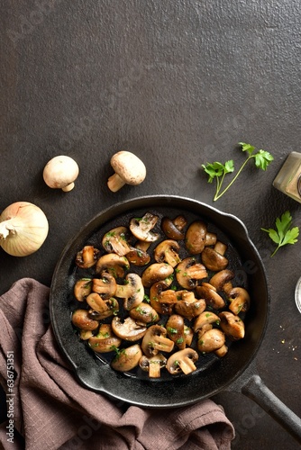Roasted mushroom in cast iron pan