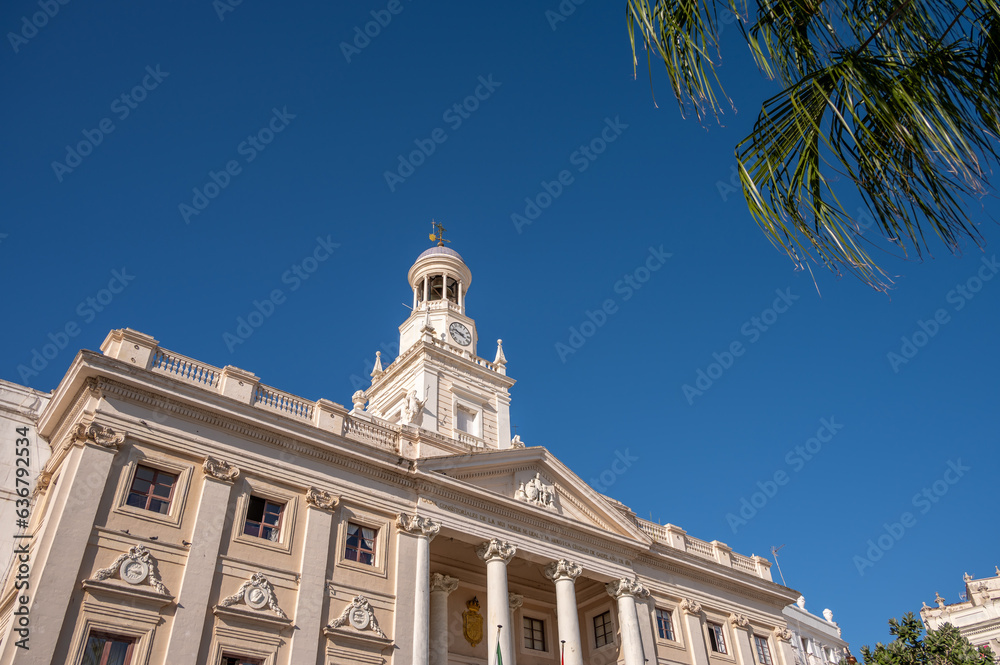Fototapeta premium Historic city hall in Cadiz on a beautiful summer morning.