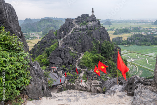 Obraz na płótnie panoramic views of ninh binh countryside from hang mua pagoda w salonie