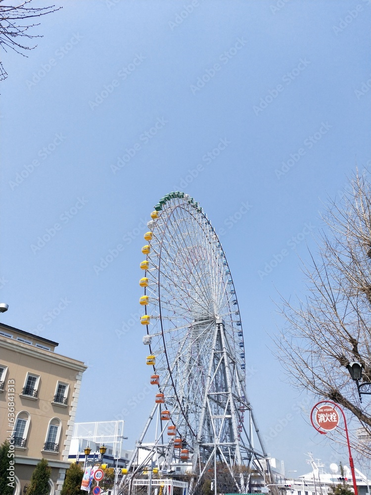 Ferris wheel in the center of the city of Osaka, Japan