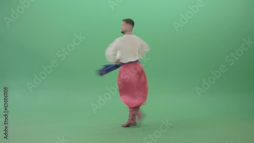 Ukraine Cossack man spinning dance on green screen - 4K Video Footage (ID: 636861108)