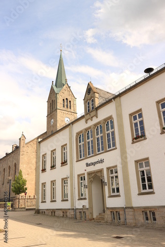 Amtsgericht und Kirche in Medebach.