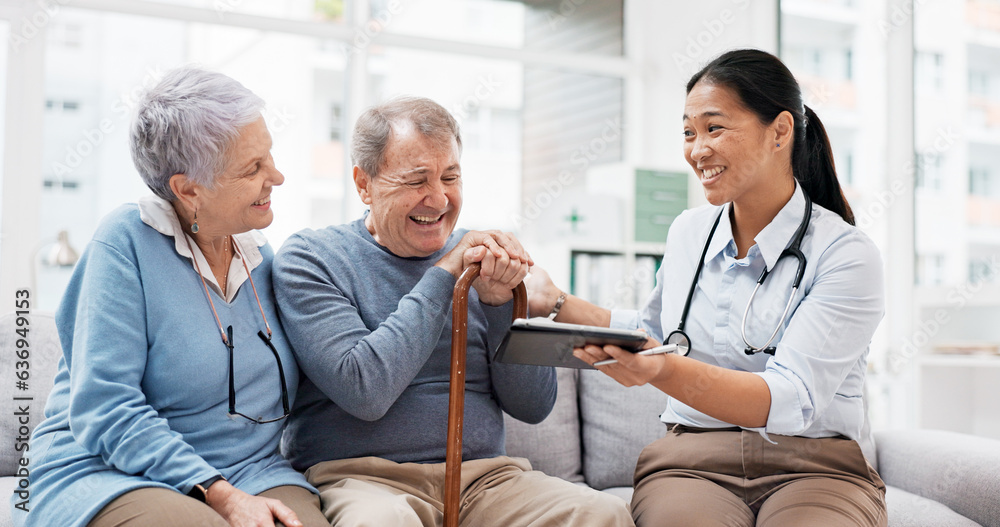 Obraz premium Healthcare, doctor tablet and senior couple with digital results in retirement home with caregiver support. Nursing, technology and online information with communication and elderly patient with talk