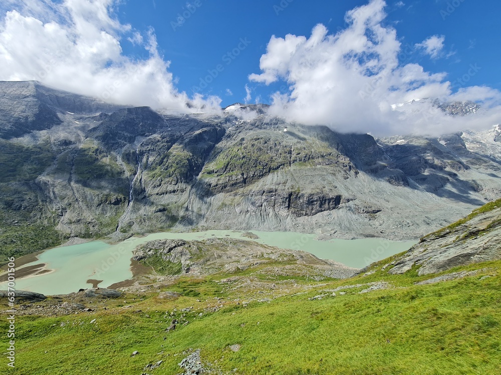Obraz premium High Alpine Road Grossglockner Mountains