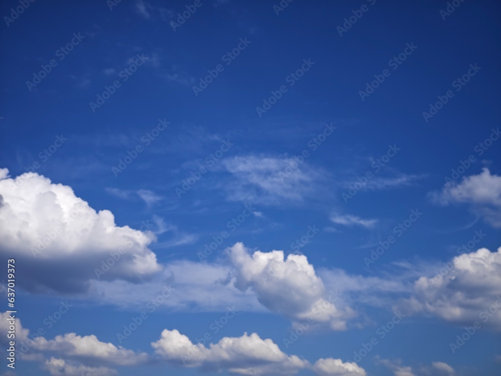 blue sky with cloud