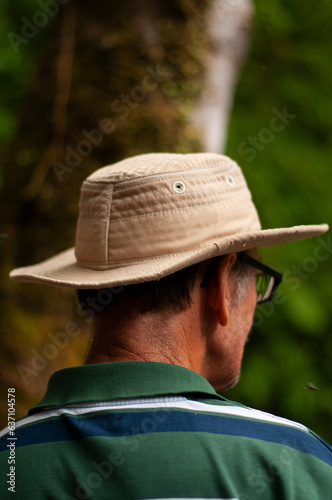 Anciano con sombrero