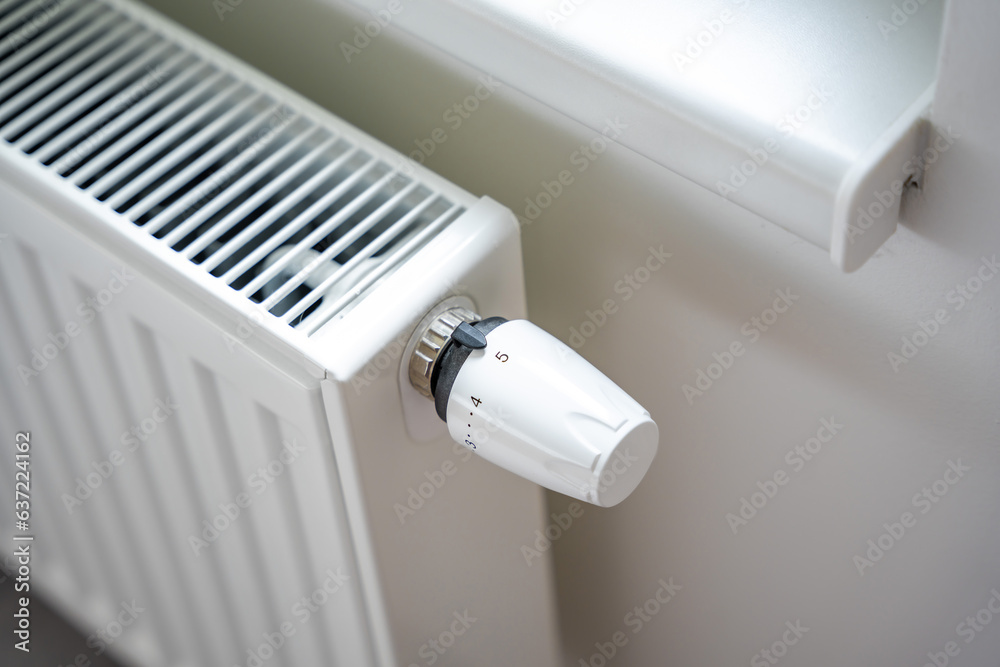 Battery heating knob. Heating in an apartment, at home. Heating prices. Battery heating knob. Heating in an apartment, at home. Heating prices.