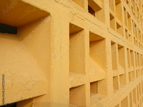 Fotografía yellow concrete roster ventilation wall