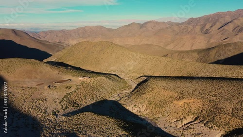 Tulipanes y paisajes en Catamarca, Argentina 