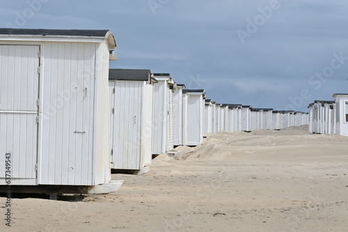 beach huts on the beach © Giuseppe