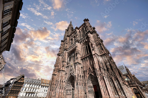 Fotografiet Cathédrale Notre-Dame de Strasbourg