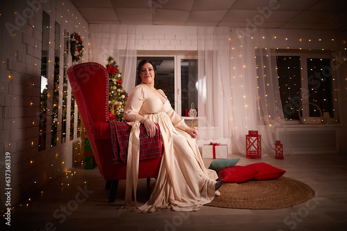 Obraz na plátně Owerweight elegant Woman at Christmas room