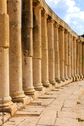 Jerash, Jordan, Columns of ancient street cardo maximus, Ancient Roman Gerasa of Antiquity