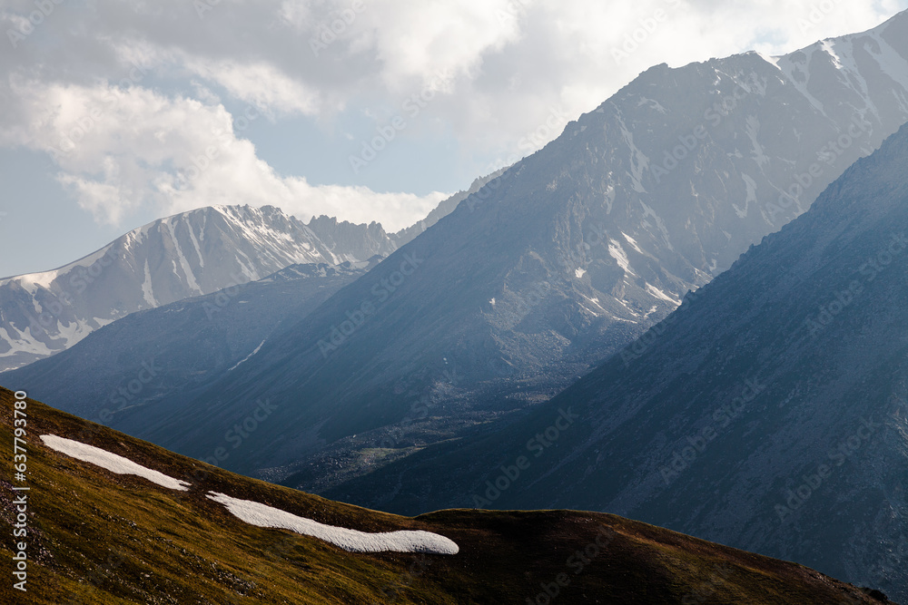 Several mountain ranges in perspective